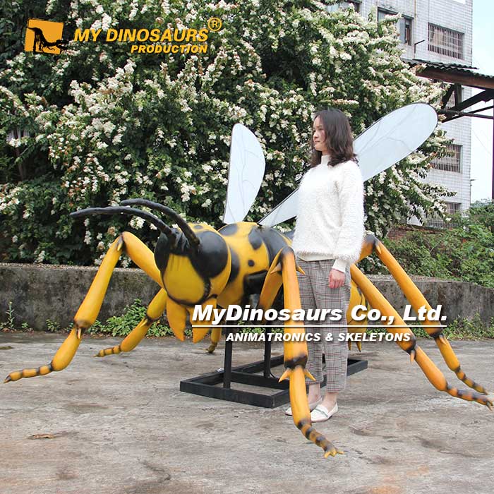 AI-093 万圣节展览道具整蛊巨型大黄蜂