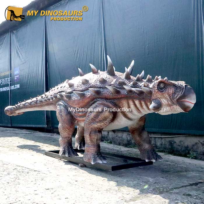 Ankylosaur-statue-1