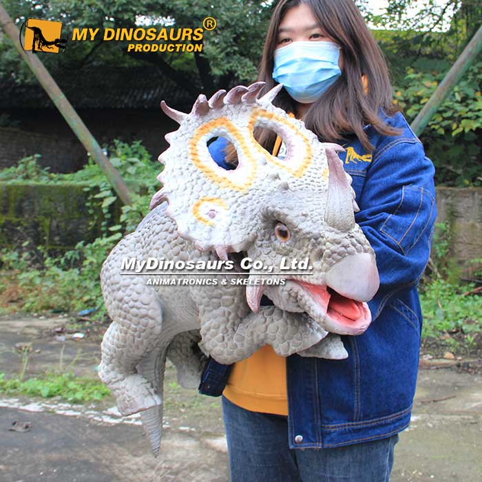 baby triceratops puppet-2