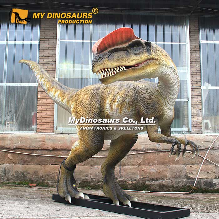 animatronic-dinosaur-Dilophosaurus-2