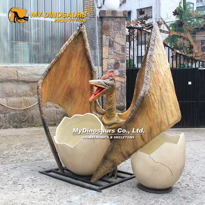 Fiberglass-pterosaur-statue-1