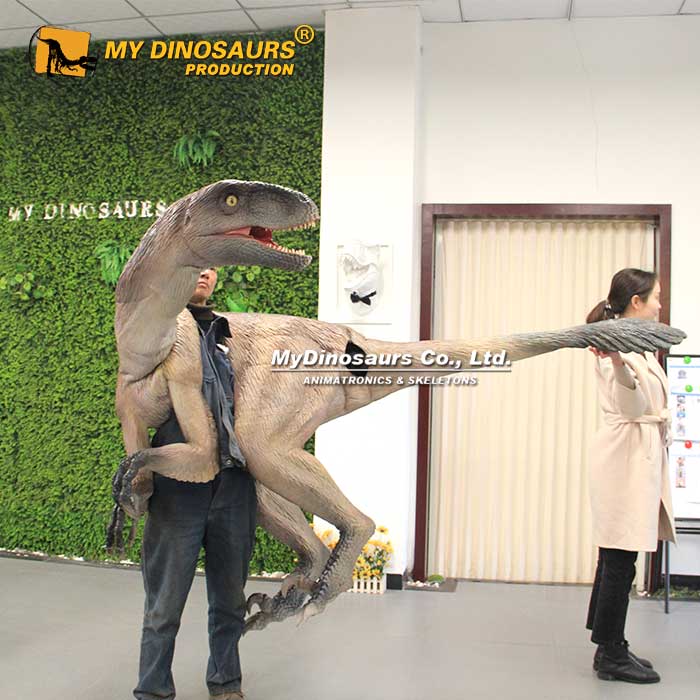 Velociraptor-arms-puppet-1
