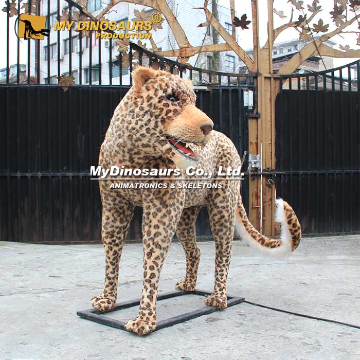 Animatronic-leopard-2