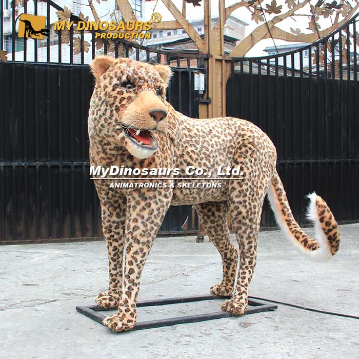 Animatronic-leopard