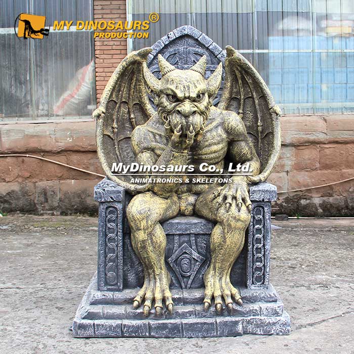 Customized-monster-statue-3