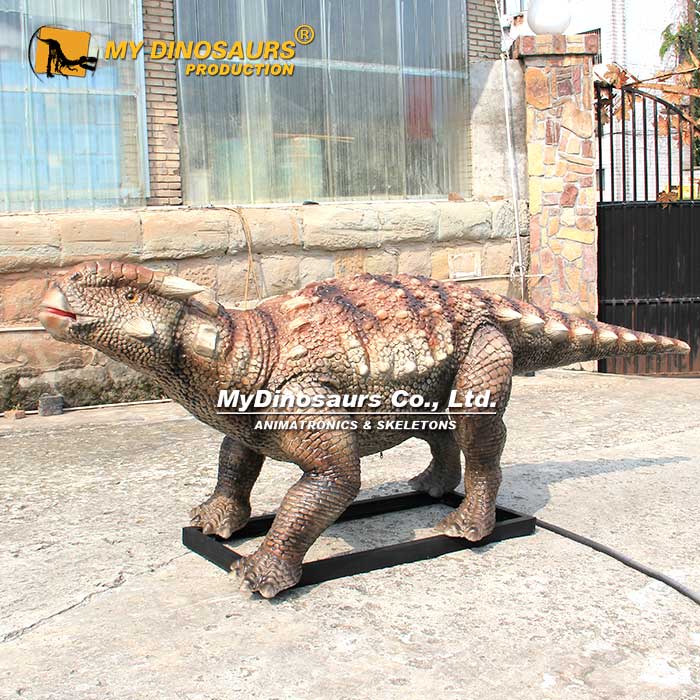 animatronic-Minmi-dinosaur-3 animatronic-Minmi-dinosaur-3