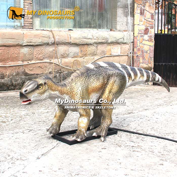 Animatronic-Muttaburrasaurus-1