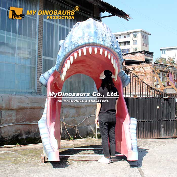 Dinosaur-Head-Gate-3 Dinosaur-Head-Gate-3