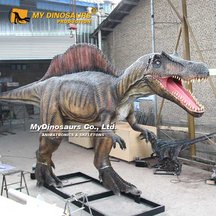 12-M-spinosaurus-animatronic 12-M-spinosaurus-animatronic