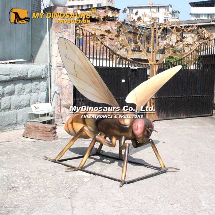 2M-animatronic-fly-1 2M-animatronic-fly-1