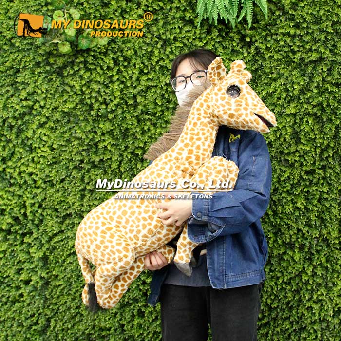 Giraffe-hand-puppet-2 Giraffe-hand-puppet-2