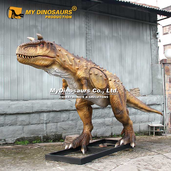 Carnotaurus-animatronic-7M Carnotaurus-animatronic-7M