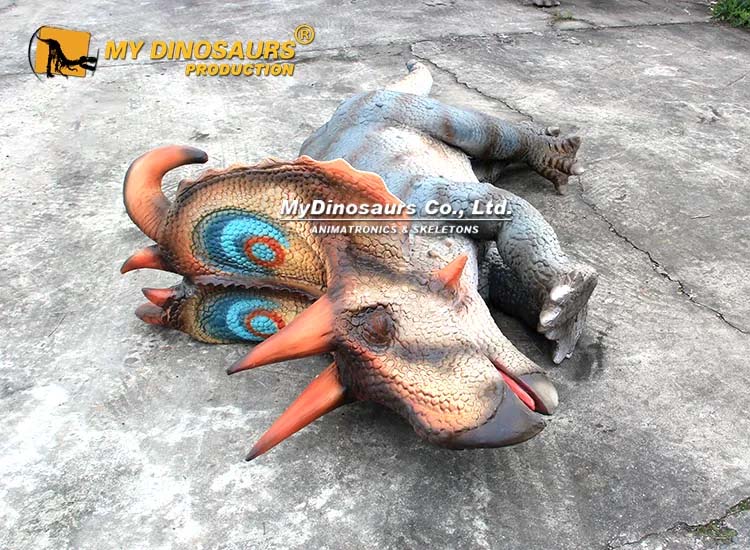 Dying Triceratops Dinosaur Animatronic 8