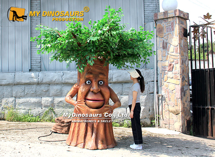 Speaking Tree with fingers 3