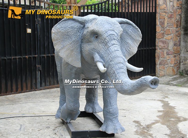 Water Splash Elephant Animatronic 2 Water Splash Elephant Animatronic 2