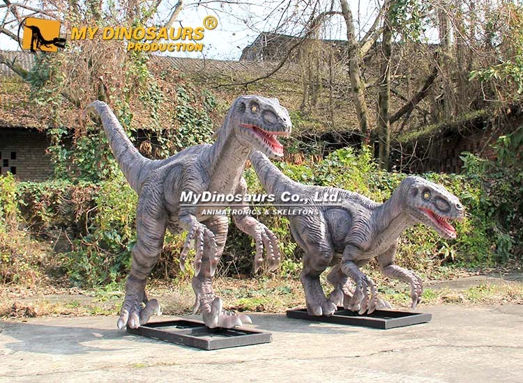 10 ft Velociraptor Statue 7 10 ft Velociraptor Statue 7