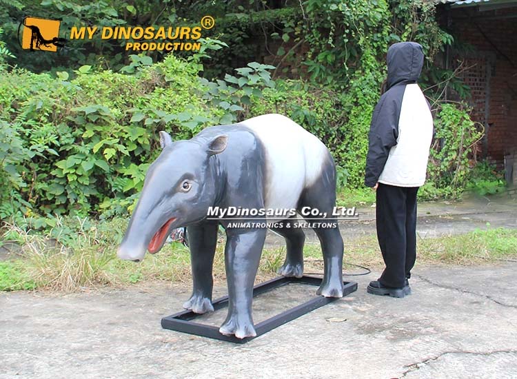 Animatronic Tapir 1 Animatronic Tapir 1