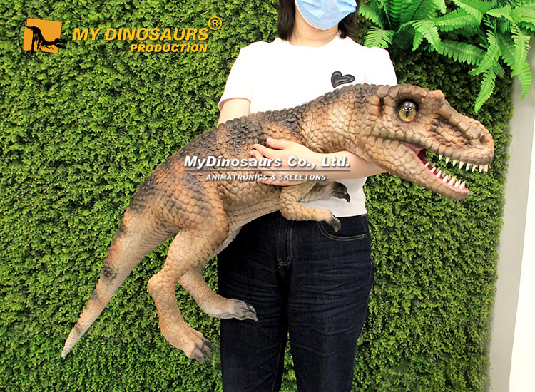 Realistic Velociraptor Puppet 3